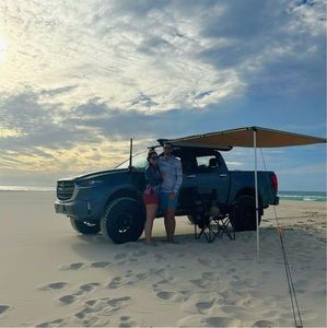 Meet your Posher, Telina